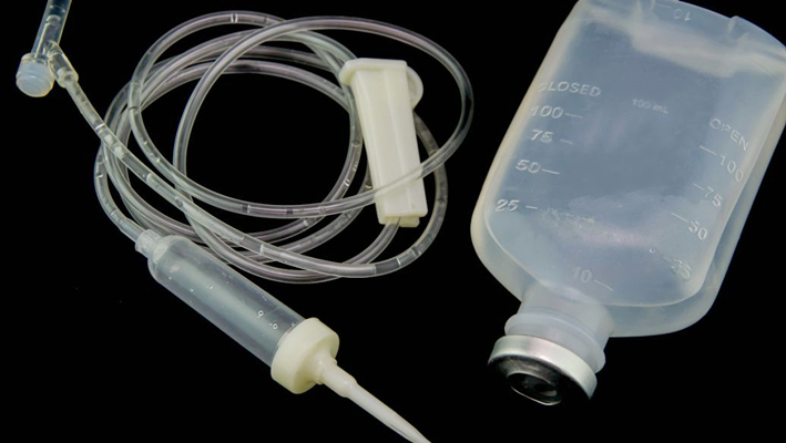 輸液器具體組成部分和達到國家標準測試儀器是什么？